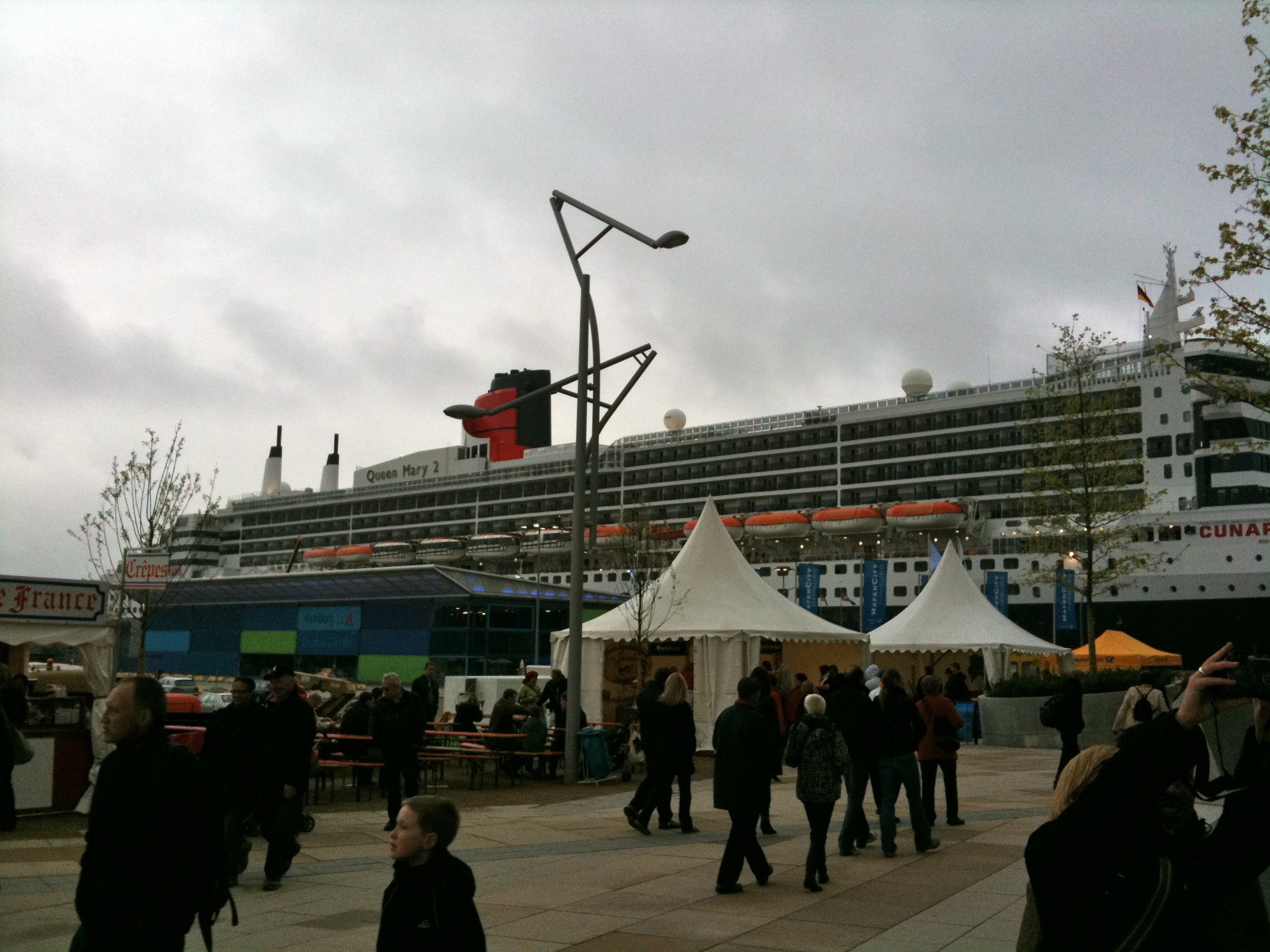 Queen Mary - eine Stadt auf dem Wasser
